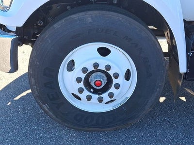 2023 Ford F-650SD Base