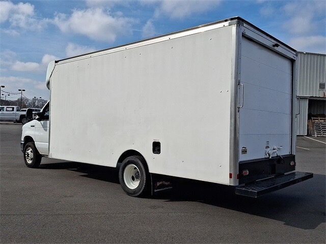 2021 Ford E-450SD Base DRW