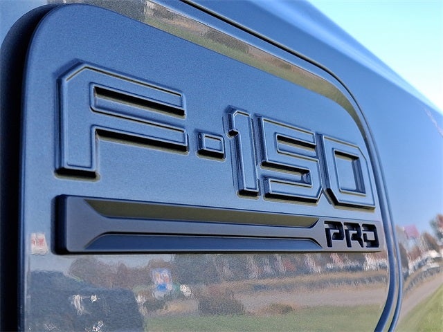 2023 Ford F-150 Lightning Pro