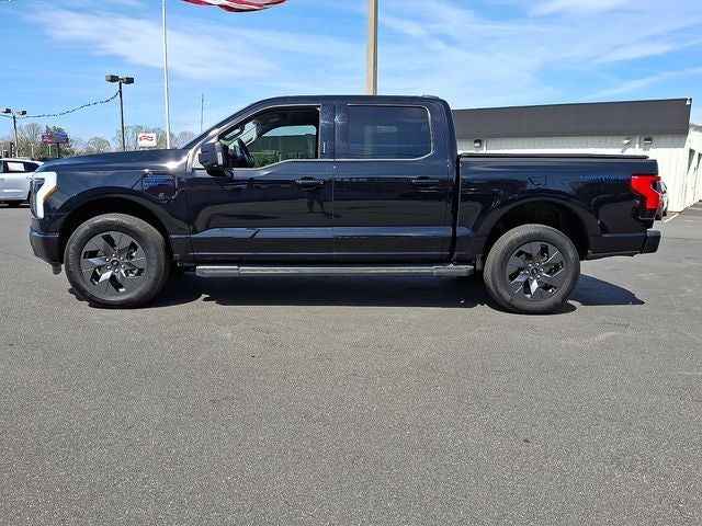 2024 Ford F-150 Lightning Flash