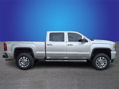 2017 GMC Sierra 2500HD Denali