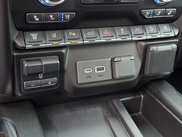2023 GMC Sierra 2500HD Denali
