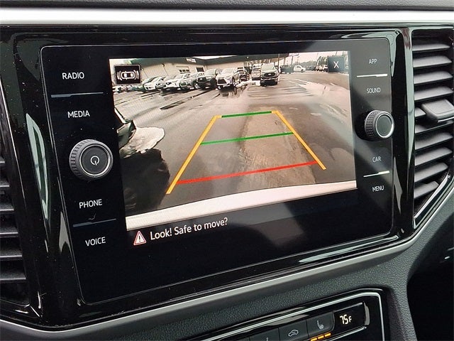 2022 Volkswagen Atlas Cross Sport 3.6L V6 SE w/Technology