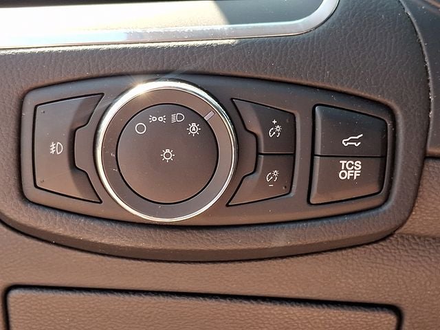 2023 Ford Edge Titanium