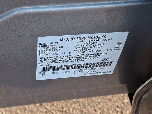 2024 Ford Edge Titanium