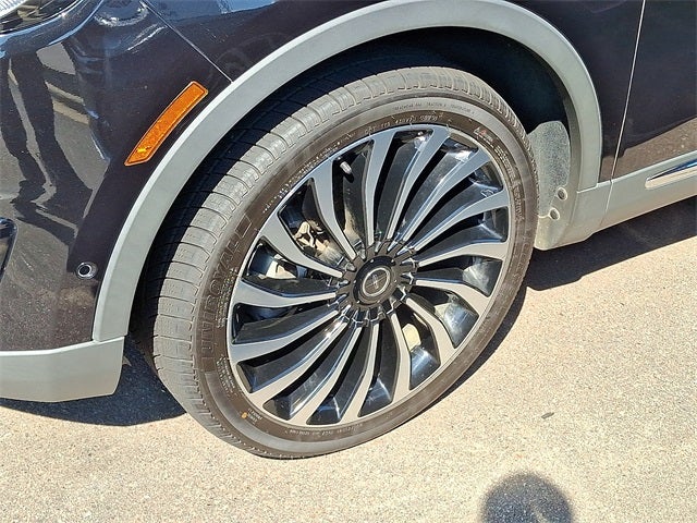 2019 Lincoln Nautilus Black Label