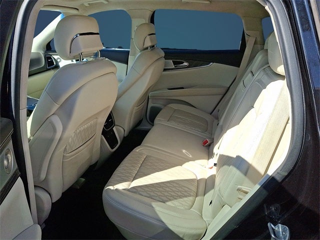 2019 Lincoln Nautilus Black Label