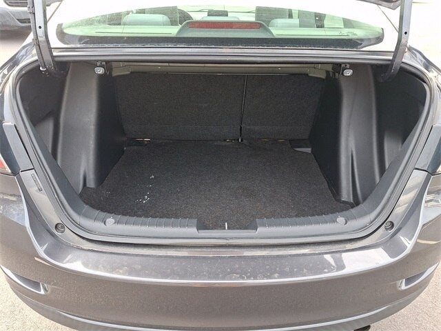 2019 Toyota Yaris LE