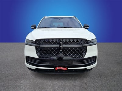 2025 Lincoln Navigator L Reserve