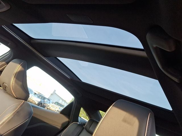 2023 Toyota Crown Platinum