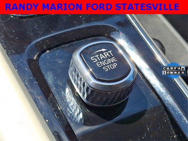 2023 Volvo XC60 B6 Ultimate Bright Theme