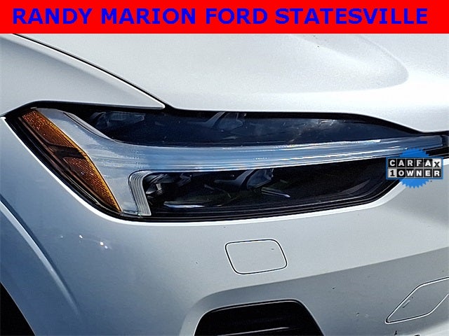 2023 Volvo XC60 B6 Ultimate Bright Theme