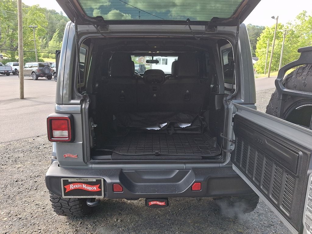 2021 Jeep Wrangler Unlimited Sahara Altitude