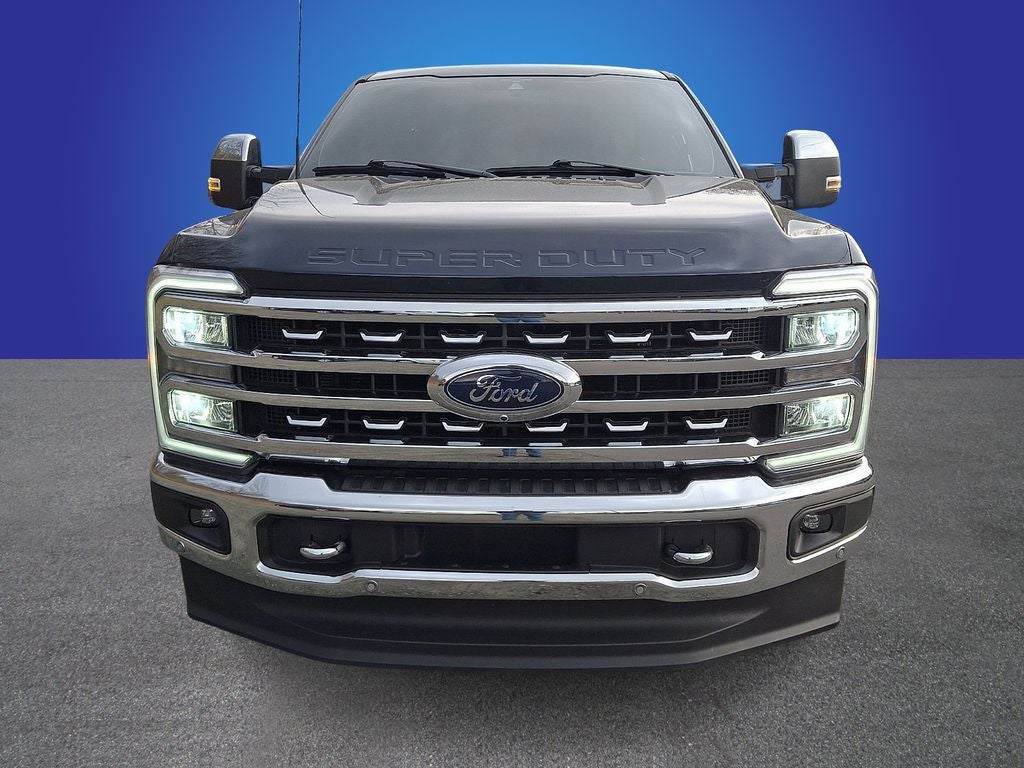 2023 Ford F-350SD Lariat