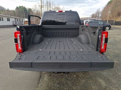 2023 Ford F-350SD Lariat