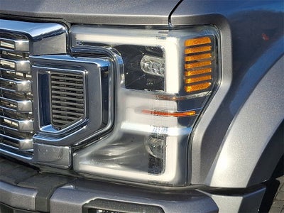 2022 Ford F-450SD Platinum