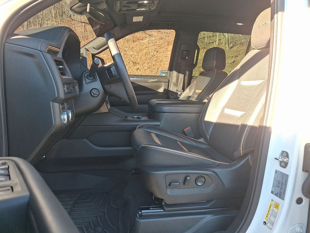 2022 GMC Yukon AT4