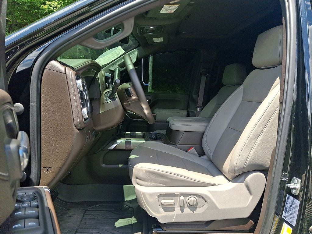 2023 GMC Sierra 2500HD SLT