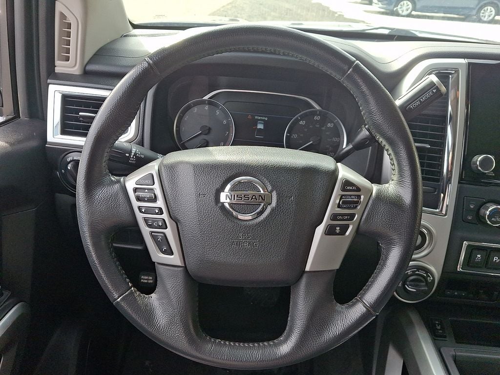 2021 Nissan Titan SV