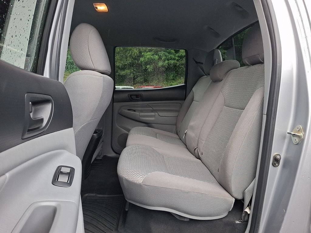 2015 Toyota Tacoma Base V6