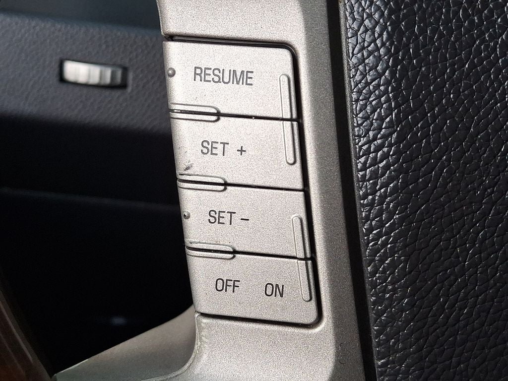 2009 Lincoln Navigator Base