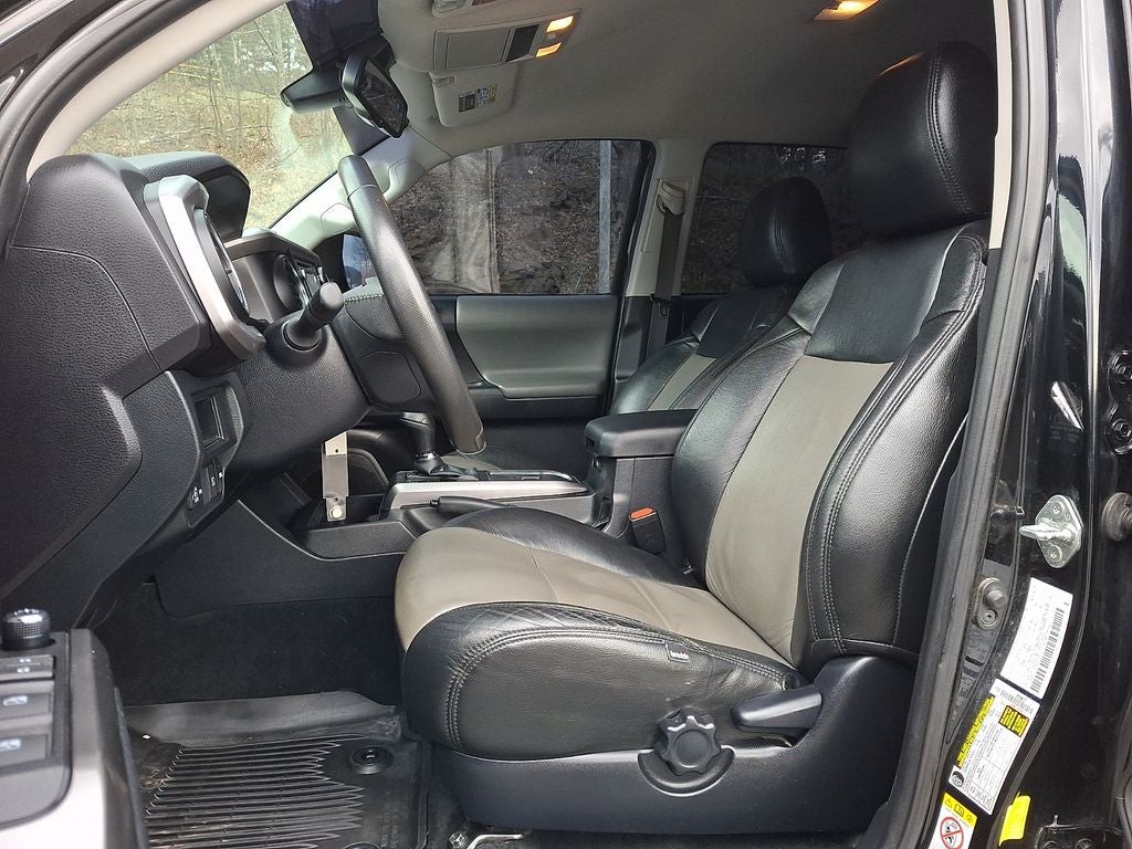 2018 Toyota Tacoma SR V6