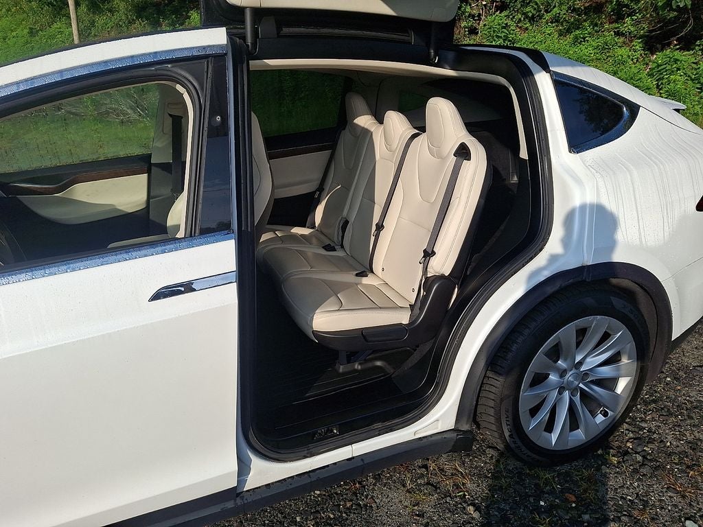2017 Tesla Model X 75D