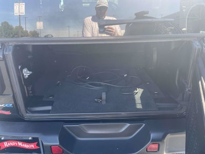 2023 Jeep Wrangler Sahara 4x4