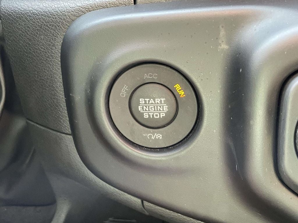 2023 Jeep Wrangler Sahara 4x4