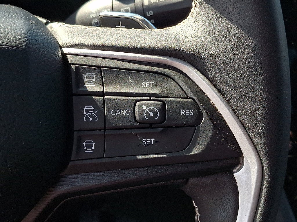 2023 Jeep Grand Cherokee L Altitude 4x4