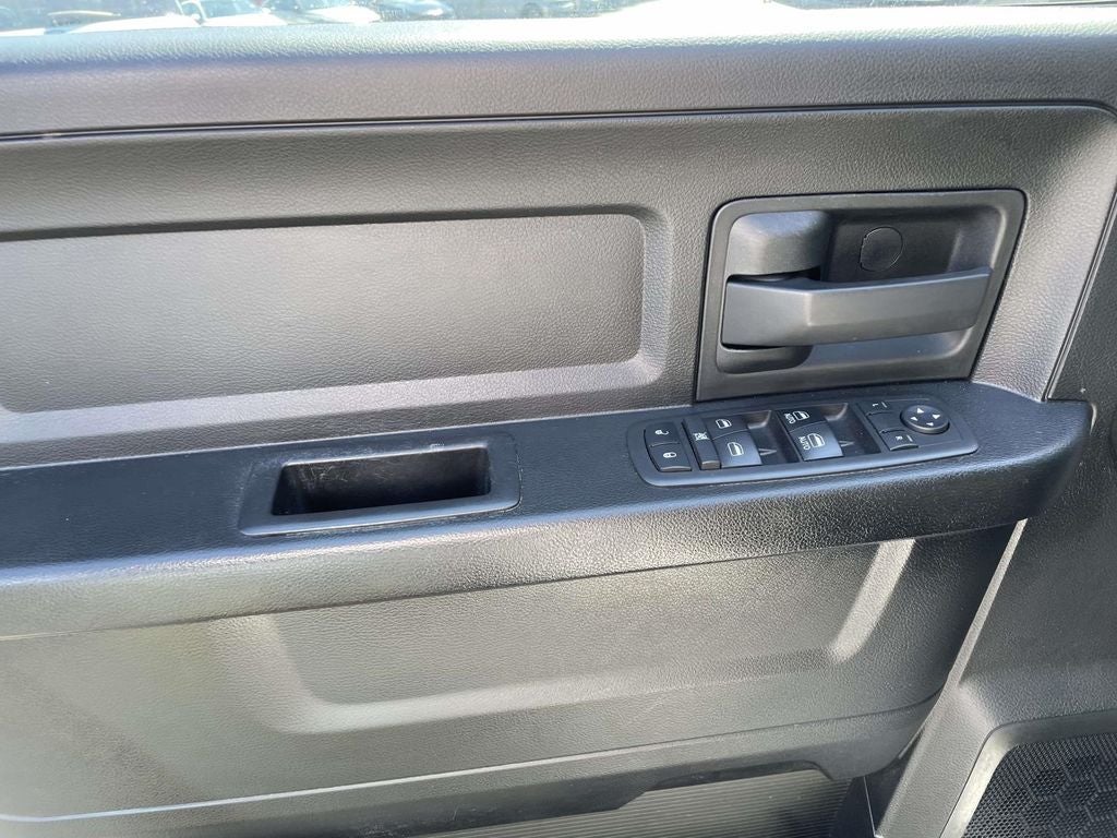 2019 RAM 1500 Classic Express Quad Cab 4x2 6'4' Box