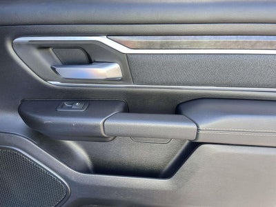 2022 RAM 1500 Big Horn Crew Cab 4x2 5'7' Box