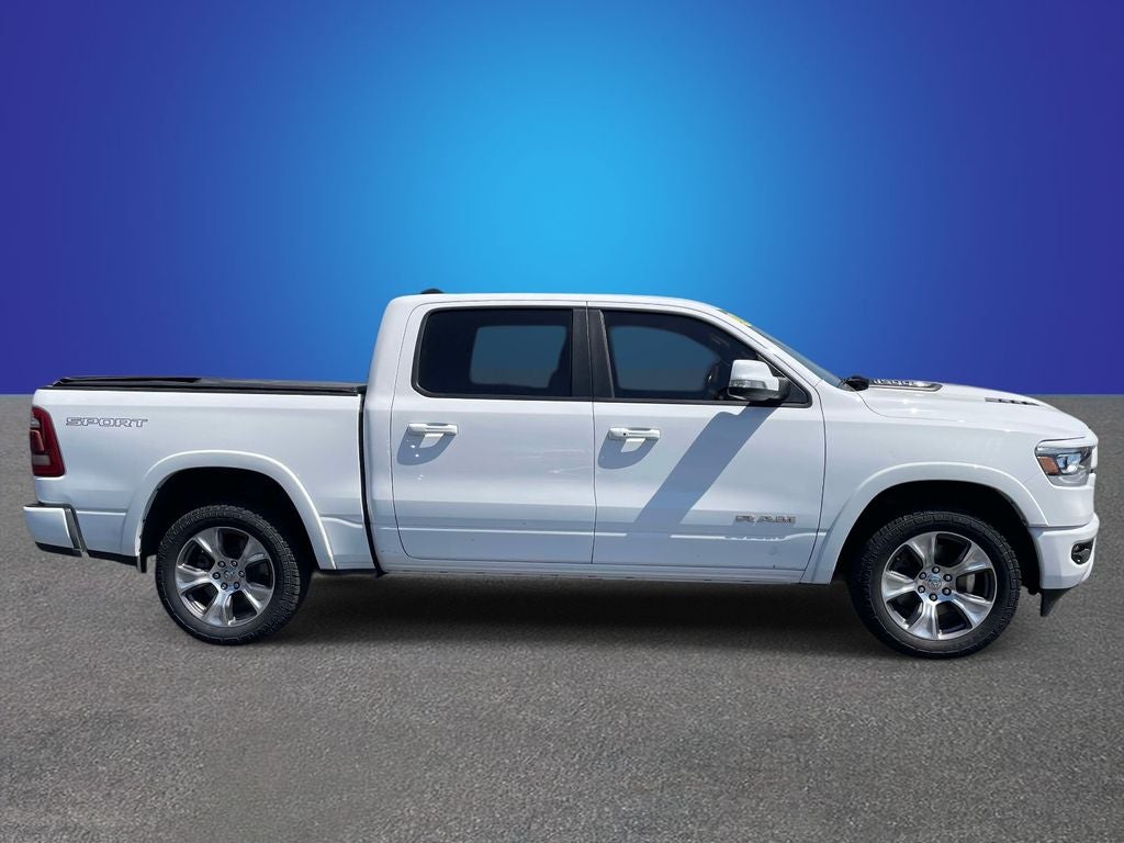 2020 RAM 1500 Laramie Crew Cab 4x4 5'7' Box