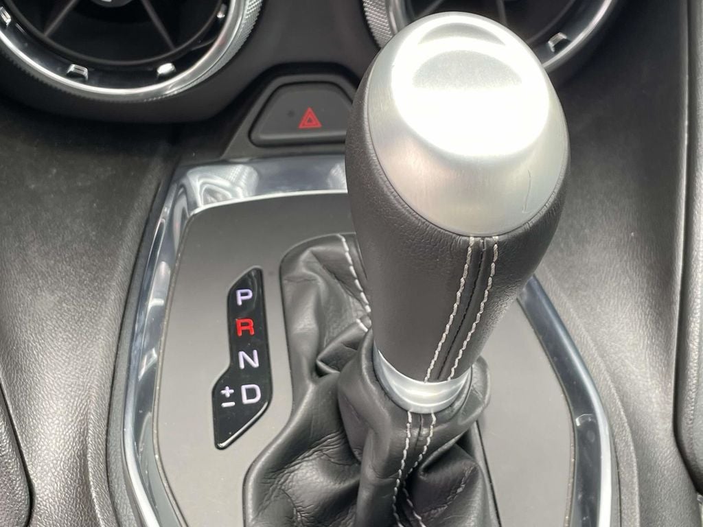 2023 Chevrolet Camaro RWD Convertible LT1