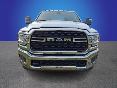 2024 RAM 3500 Big Horn Crew Cab 4x4 8' Box