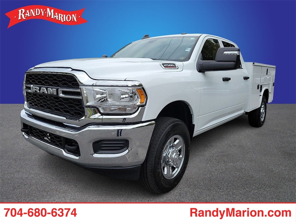 2024 RAM 2500 Tradesman Crew Cab 4x4 8' Box