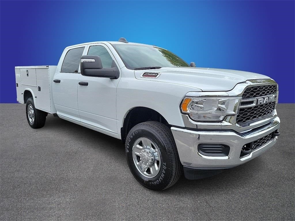 2024 RAM 2500 Tradesman Crew Cab 4x4 8' Box