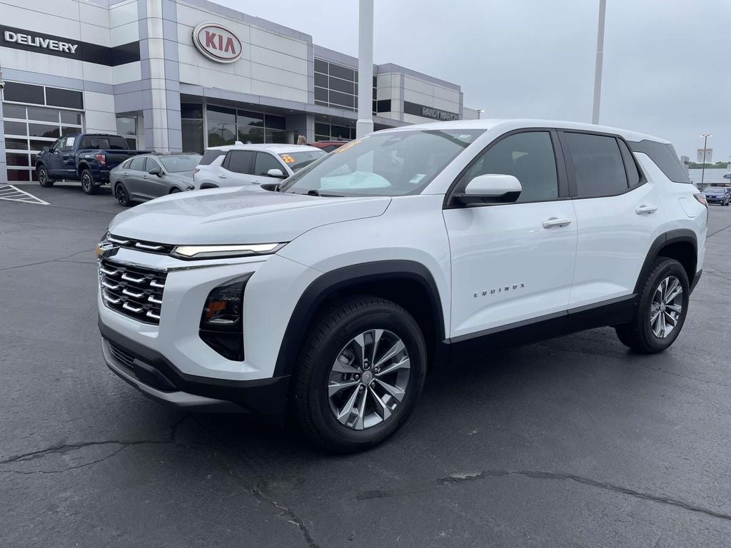 2025 Chevrolet Equinox AWD LT
