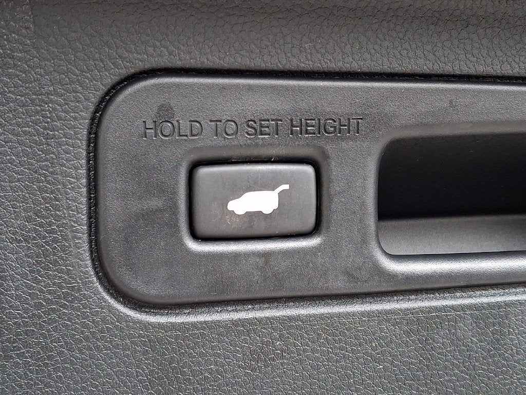 2023 Honda Pilot AWD Elite