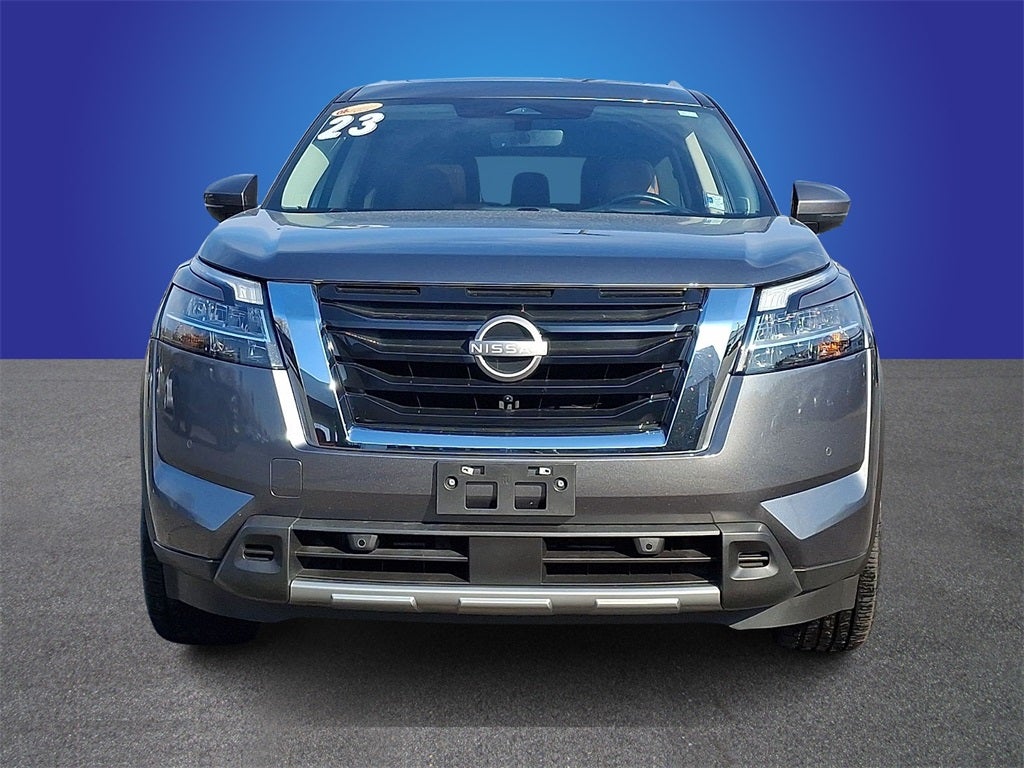 2023 Nissan Pathfinder Platinum 4WD