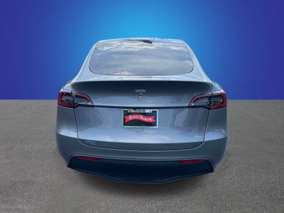 2024 Tesla Model Y Long Range Single Motor Rear-Wheel Drive