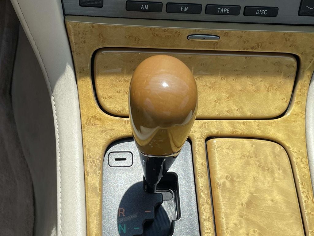 2005 Lexus SC 430