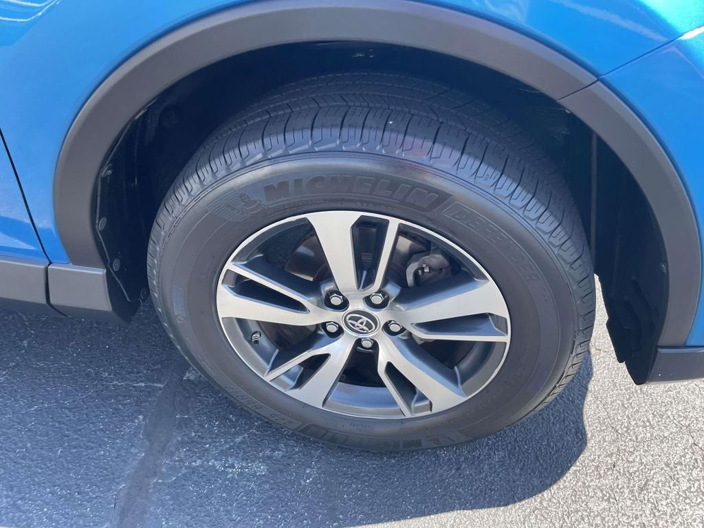 2018 Toyota RAV4 XLE