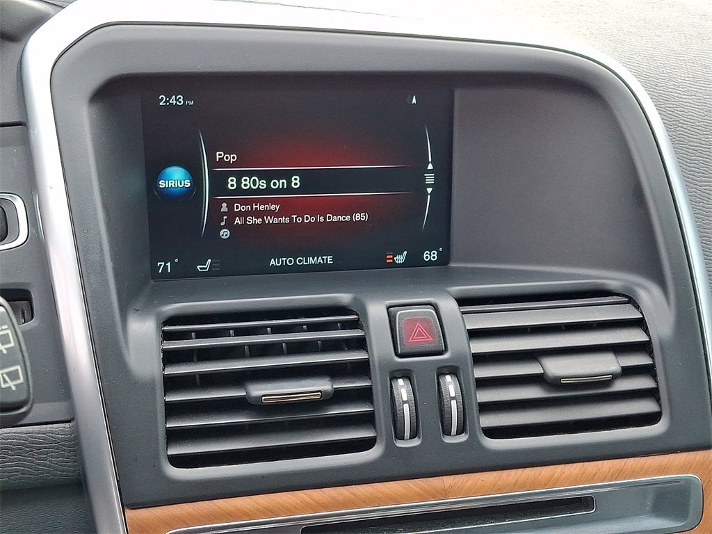 2017 Volvo XC60 T5 Inscription