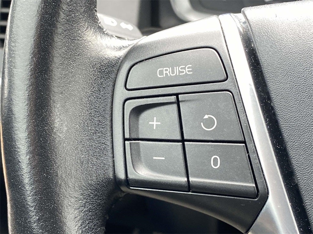 2017 Volvo XC60 T5 Inscription