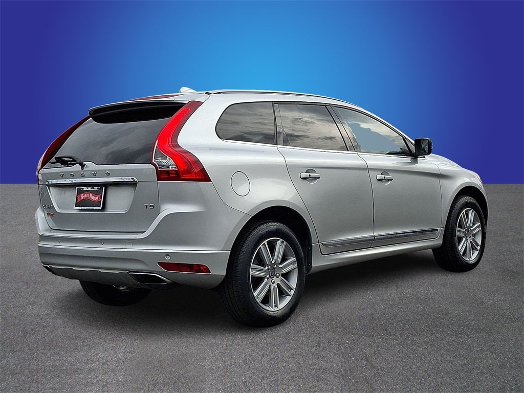 2017 Volvo XC60 T5 Inscription