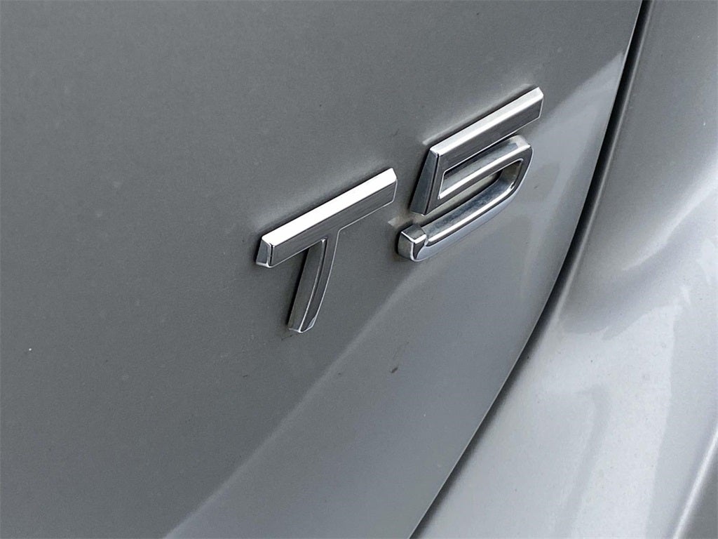 2017 Volvo XC60 T5 Inscription