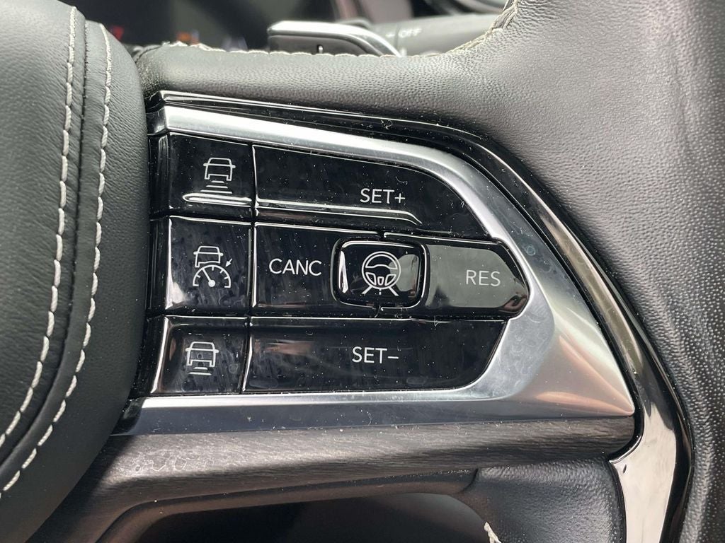 2023 Jeep Grand Cherokee Overland