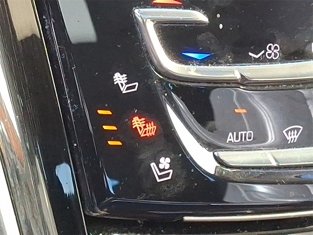 2020 Cadillac Escalade Premium Luxury