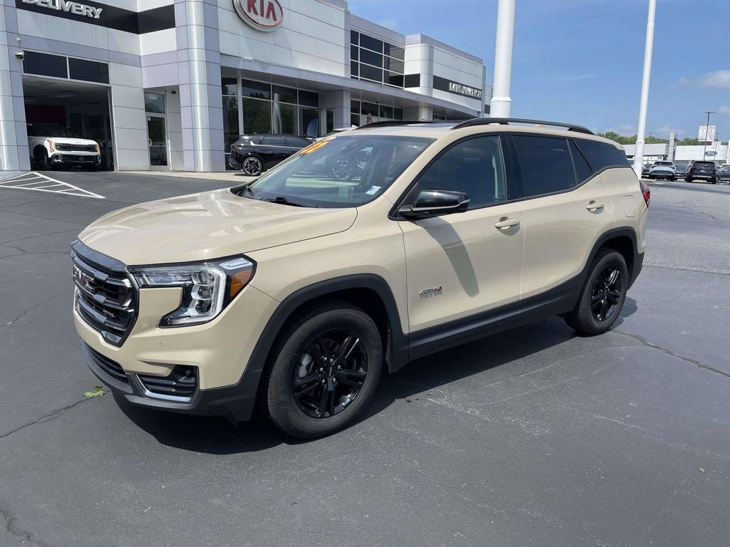 2022 GMC Terrain AT4